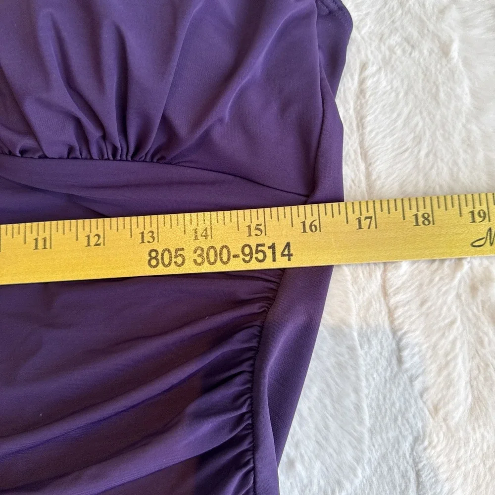 Lands End Swimsuit Women 18 DD Purple Slimming One Piece Built In Bra Vacation